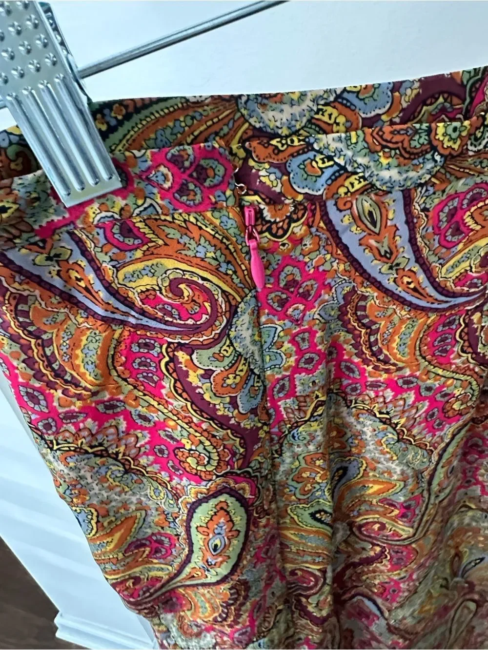 Liz Claiborne 100% Silk Paisley Midi Skirt 12 - Picture 3 of 5